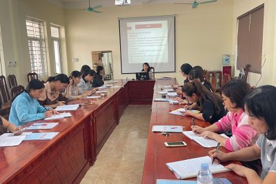 trường Tiểu học Thanh Châu đã tổ chức buổi bồi dưỡng: “Nâng cao năng lực dạy học môn Tiếng Việt theo Chương trình GDPT 2018” cho cán bộ quản lý và giáo viên nhà trường.